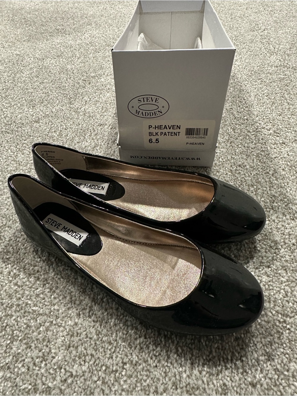 Steve Madden Black Patent Ballet Flats